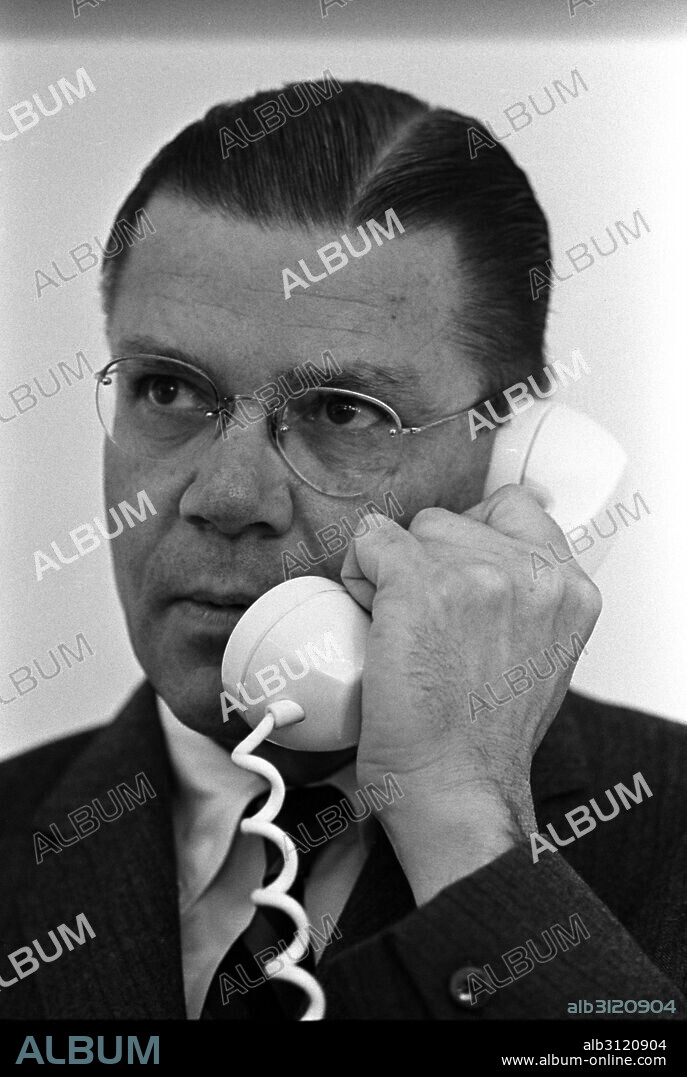 Robert Strange McNamara (1916 – 2009) US Secretary of Defense, from 1961 to 1968 under Presidents John F. Kennedy and Lyndon B. Johnson.