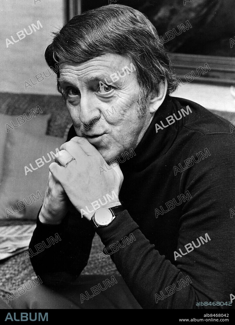 STOCKHOLM 19771202 ARKIV. Skådespelaren Hasse Funck.. Foto Peter Dietrich /SCANPIX code 20360.