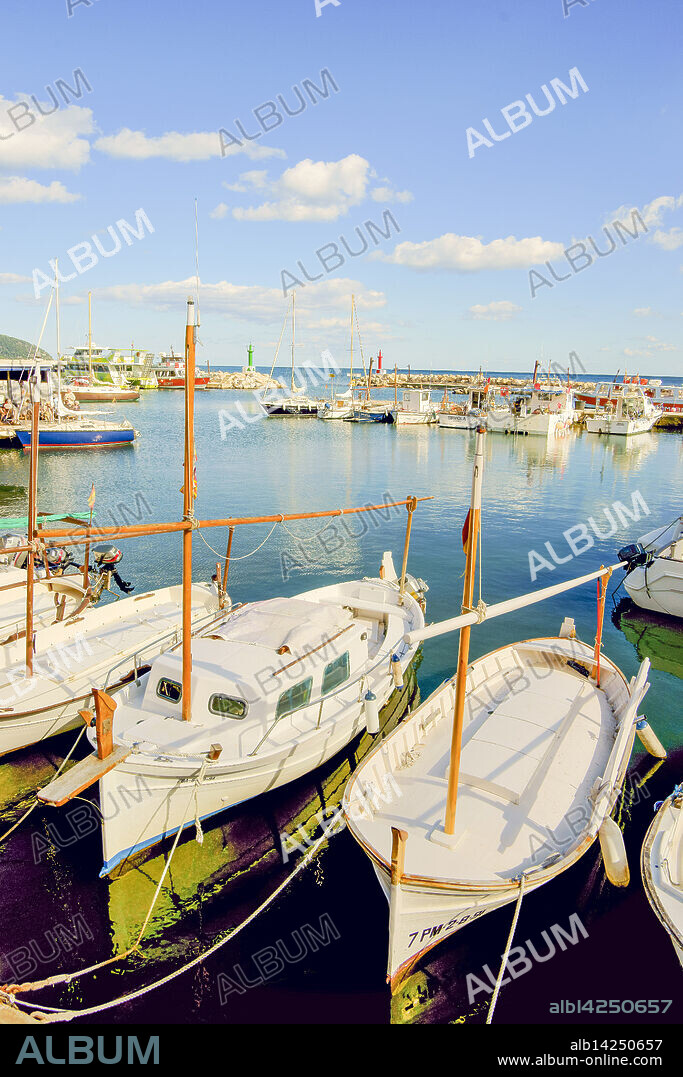 Port of Cala Bona. Llevant.Mallorca.Baleares.España.