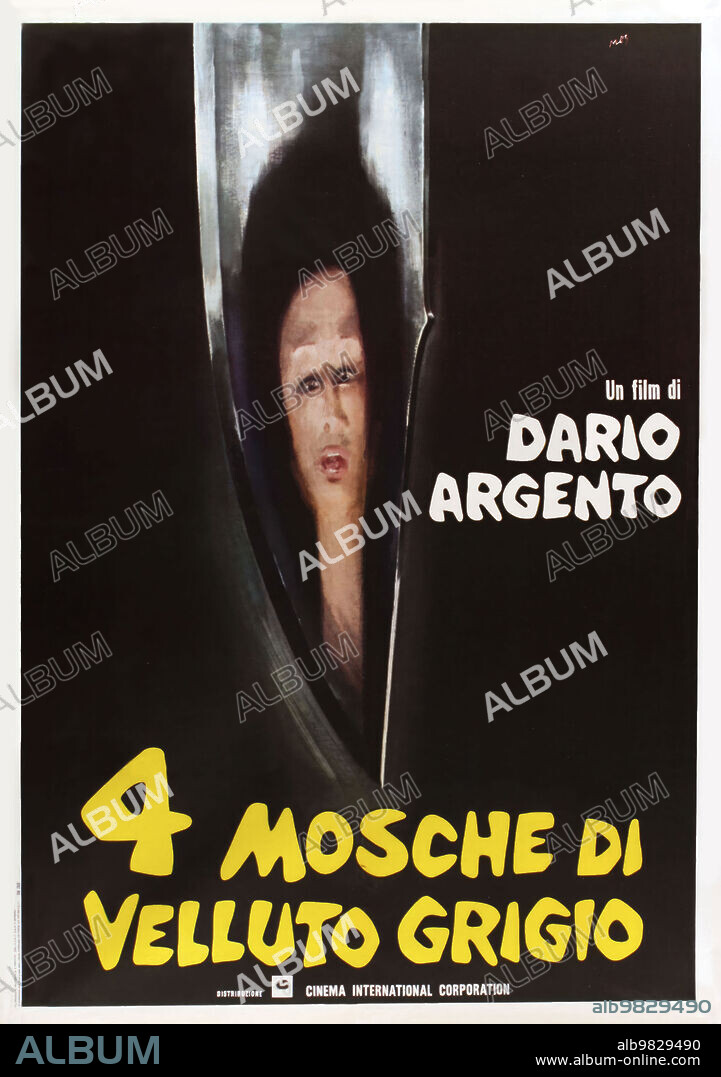 Poster of FOUR FLIES ON GREY VELVET, 1971 (4 MOSCHE DI VELLUTO GRIGIO), directed by DARIO ARGENTO. Copyright MARIANNE PRODUCTIONS.
