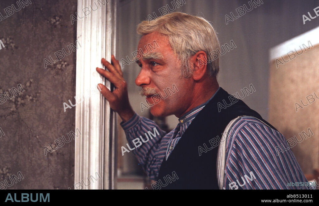 1971.. ÄNKEMAN JARL Komedi av Vilhelm Moberg i regi av Per Sjöstrand Sänt första gången 1971-09-12 Profiler Randigt Skjortor persons: OLOF BERGSTRÖM sites: SVERIGE.