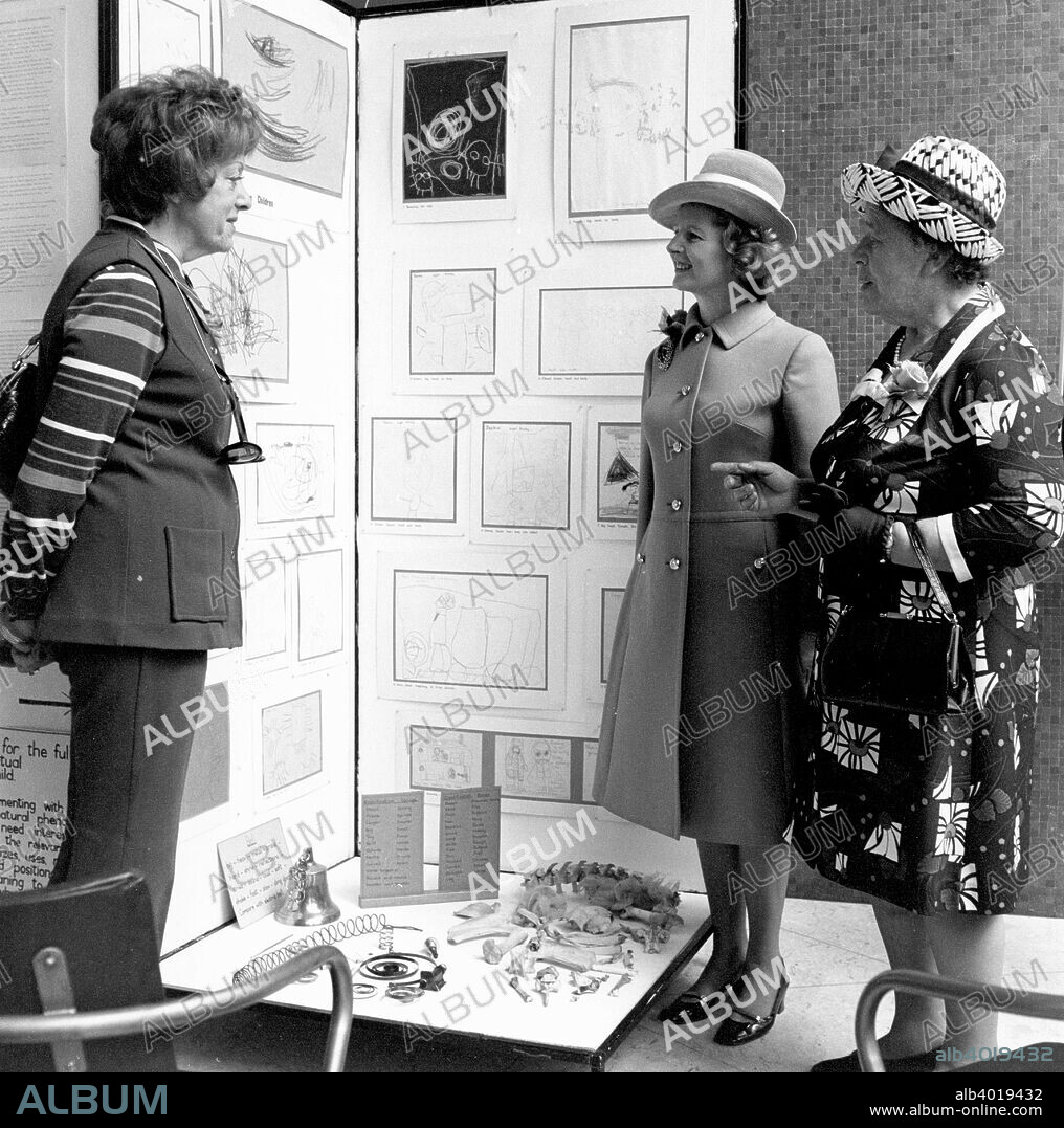 Conservative Leader Margaret Thatcher and Nora Britton, Chairman of NSA (Nursery School Association) at the association's Golden Jubilee Meeting, 19 May 1973.