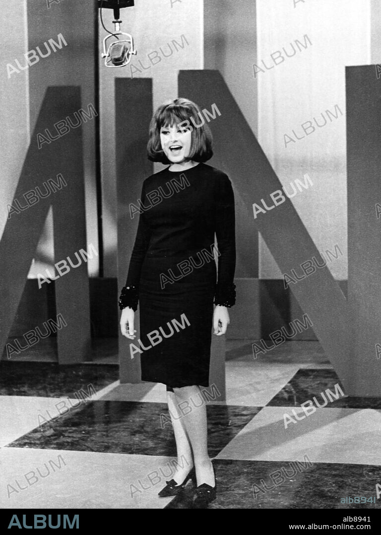 La cantante italiana Mina (Mina Mazzini).