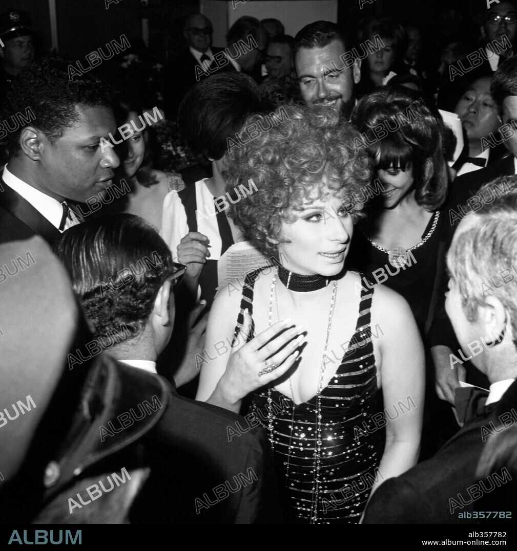 BARBRA STREISAND. 40ª Edición de los Premios Oscar (1968). Barbra Streisand. 1968