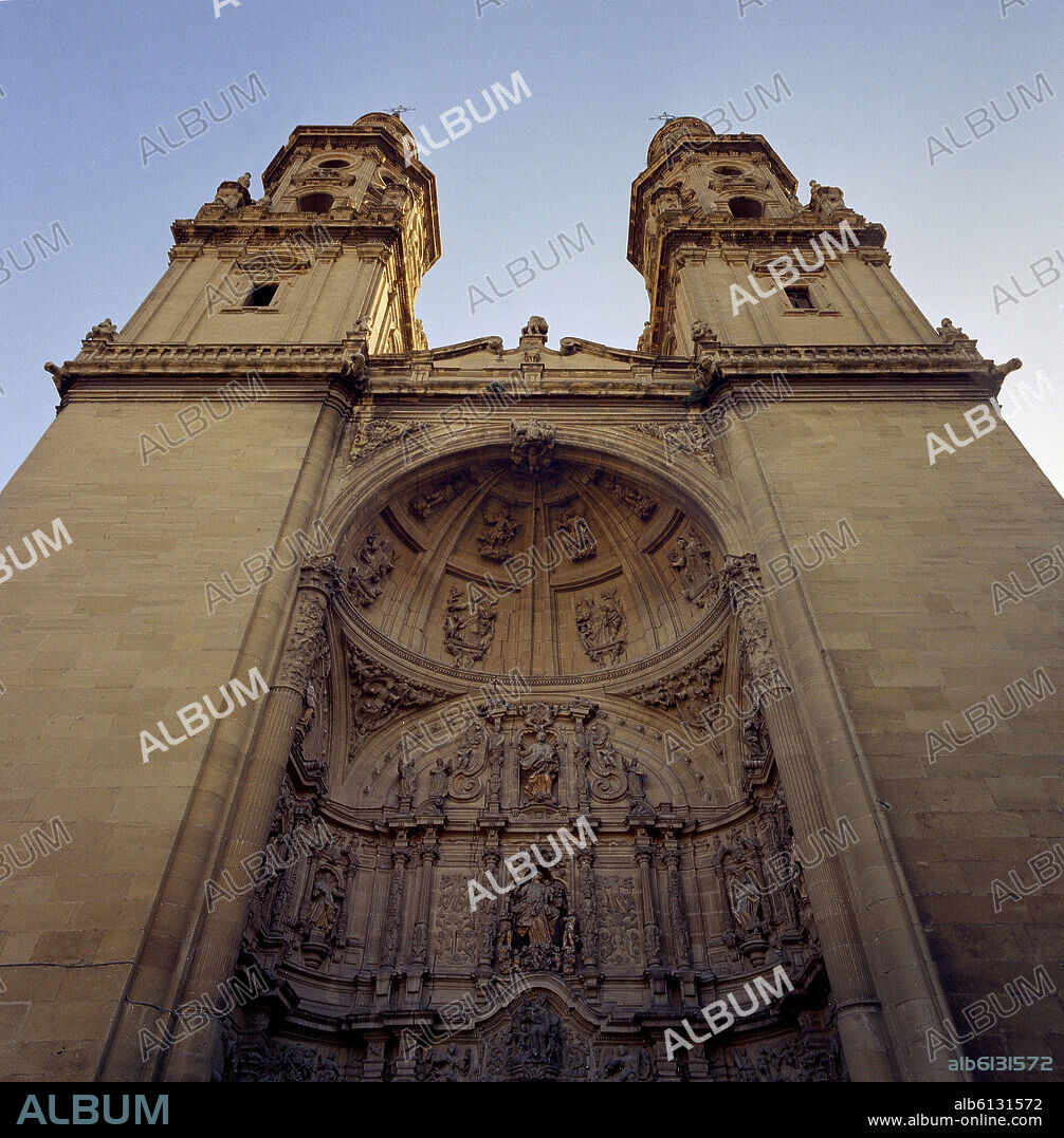 MARTIN DE BERATUA-ARQUITECTO SIGLO XVIII. FACHADA OCCIDENTAL DE LA CATEDRAL DE SANTA MARIA LA REDONDA - SIGLO XVIIII - BARROCO ESPAÑOL - FOTO AÑOS 60.