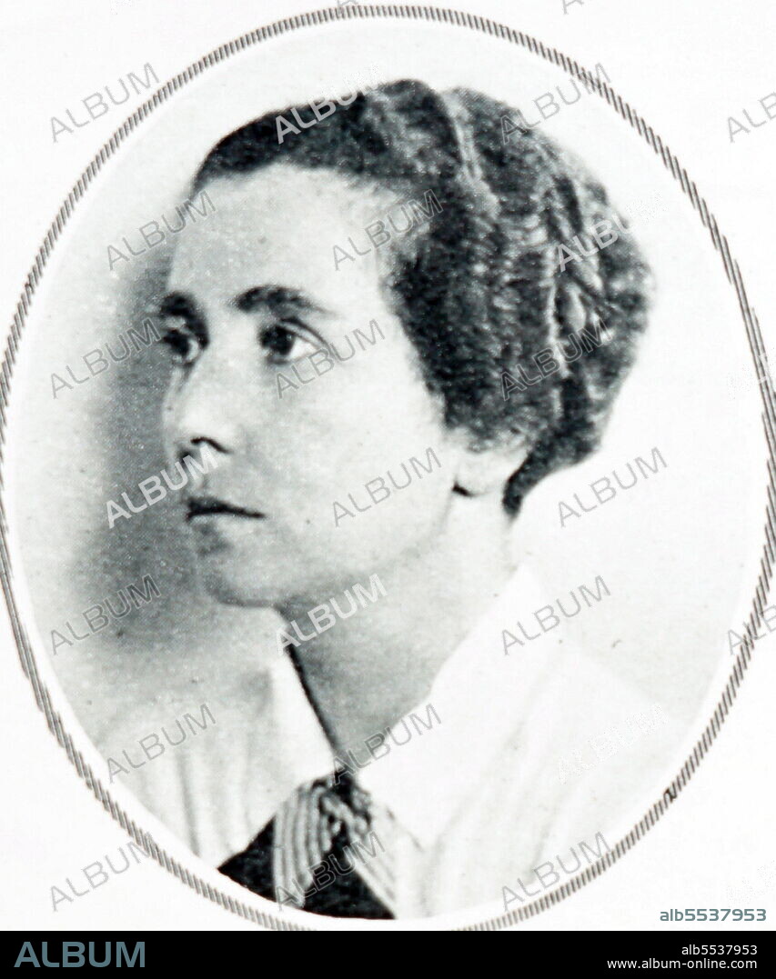 Professor Dorothy Garrod. Dorothy Annie Elizabeth Garrod, CBE, FBA (5 May 1892 - 18 December 1968) was an English archaeologist who specialised in the Palaeolithic period. She held the position of Disney Professor of Archaeology at the University of Cambridge from 1939 to 1952, and was the first woman to hold a chair at either Oxford or Cambridge.