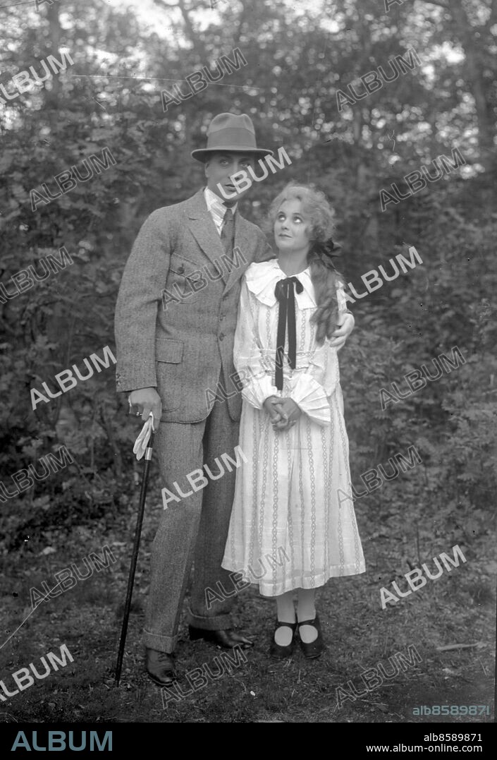 Göteborg - 1918-07-13 - Gösta Ekman och Mary Johansson *** Local Caption *** 1918 - 3366. KAMERAREPORTAGE.