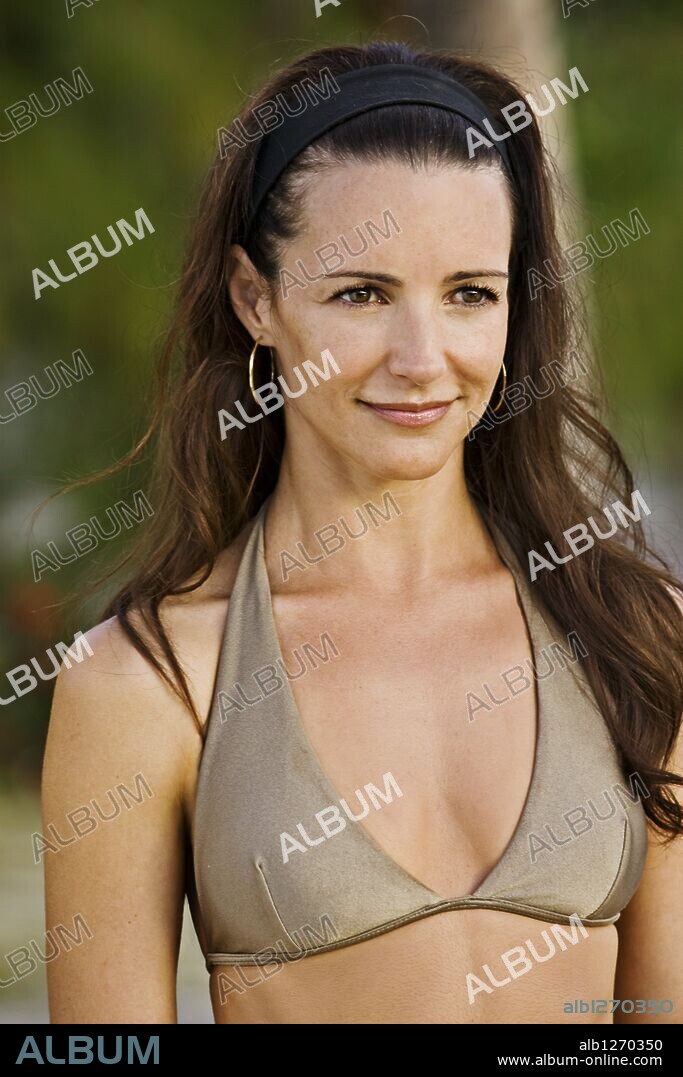 KRISTIN DAVIS in COUPLES RETREAT, 2009, directed by PETER BILLINGSLEY. Copyright STUBER PROD./WILD WEST PICTURE SHOW PRODUCTIONS / JOHNSON, JOHN.