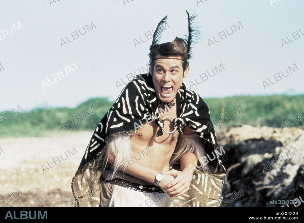 JIM CARREY en ACE VENTURA: OPERACION AFRICA, 1995 (ACE VENTURA: WHEN NATURE CALLS), dirigida por STEVE OEDEKERK. Copyright MORGAN CREEK.