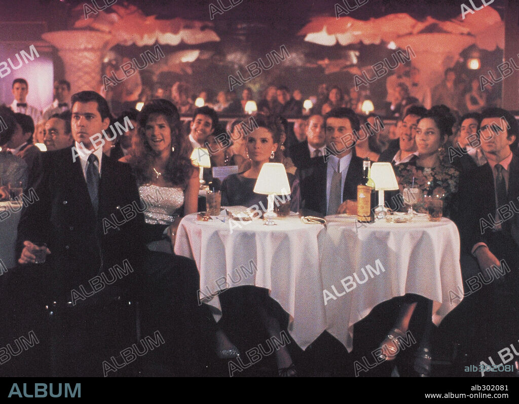 JOE PESCI y RAY LIOTTA en UNO DE LOS NUESTROS, 1990 (GOODFELLAS), dirigida por MARTIN SCORSESE. Copyright WARNER BROS.