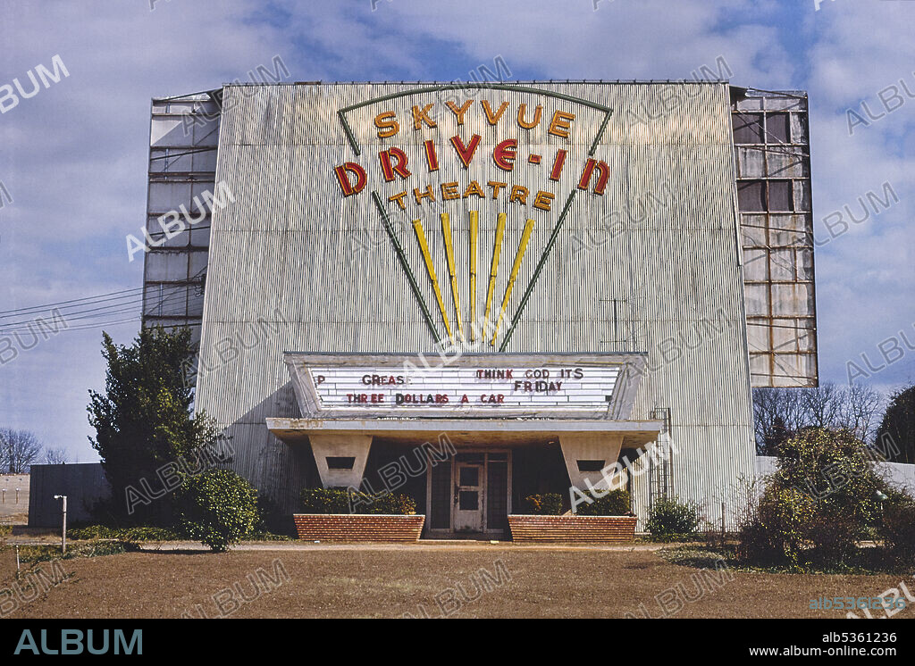 Skyview Drive-In, Dothan, Alabama, USA, John Margolies Roadside America Photograph Archive, 1979.