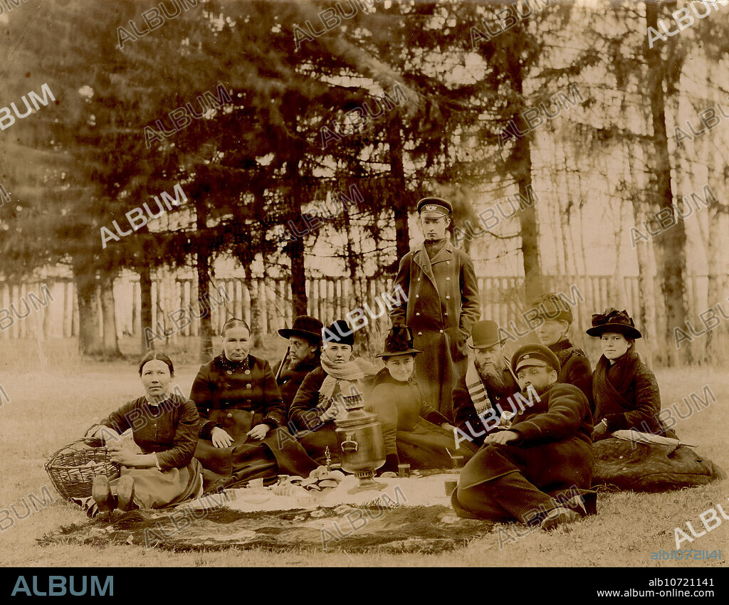 G.V. Iudina's Family with Their Guests in the Garden at the Dacha in Tarakanovo, 1907. This collection includes more than four hundred photographs of daily life in Yenisei Province in the late tsarist period. Photographs include peasants, Cossacks, and high-ranking officials. Krasnoiarsk Krai Museum of Regional History and Folklife.