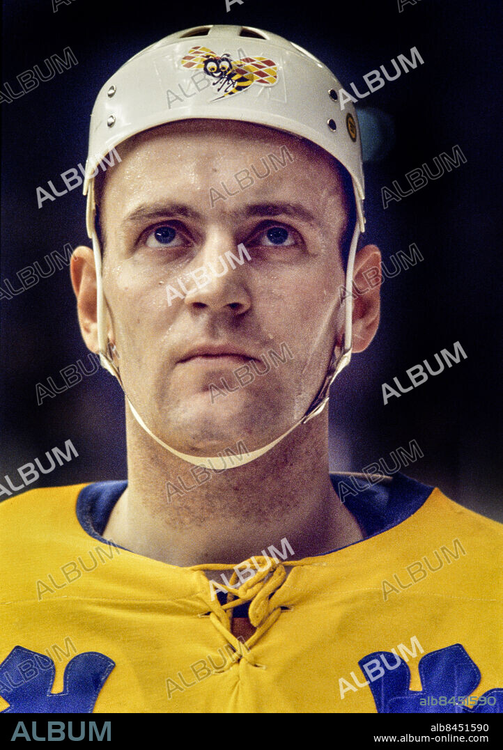 STOCKHOLM 1969-03-30. Tre Kronors Ulf Sterner i porträtt i samband med den andra matchen mot Tjeckoslovakien i ishockey-VM på Johanneshovs isstadion i Stockholm 30:e mars 1969. Sverige vann matchen med 1-0 och slutade på andra plats efter ryssarna i turneringen.. Foto: Jan Collsiöö / TT / Kod: 1001.