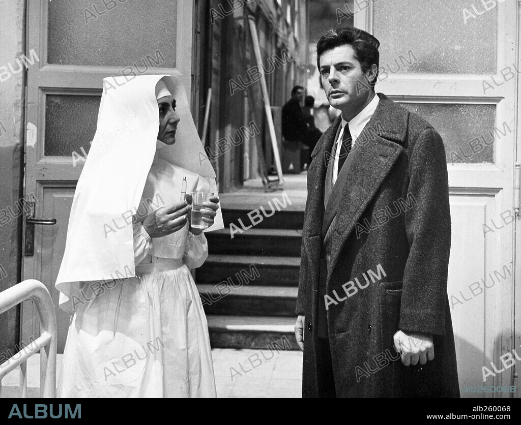 MARCELLO MASTROIANNI in FAMILY DIARY, 1962 (CRONACA FAMILIARE), directed by VALERIO ZURLINI.