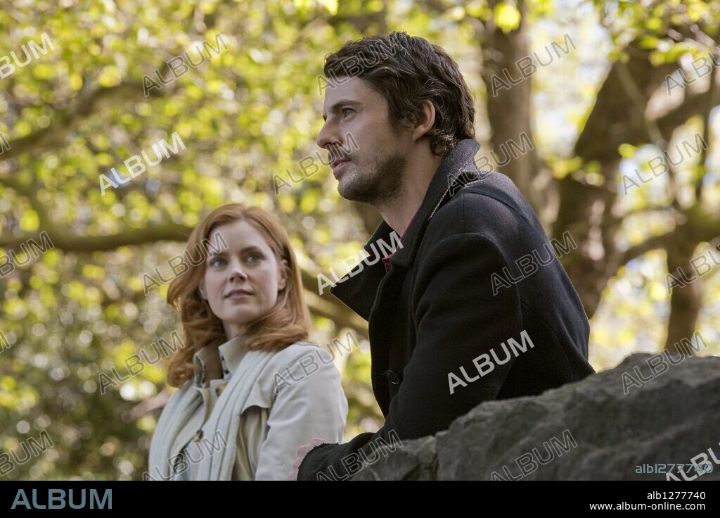 AMY ADAMS and MATTHEW GOODE in LEAP YEAR, 2010, directed by ANAND TUCKER. Copyright BENDERSPINK/OCTAGON FILMS/SPYGLASS ENTERTAINMENT.