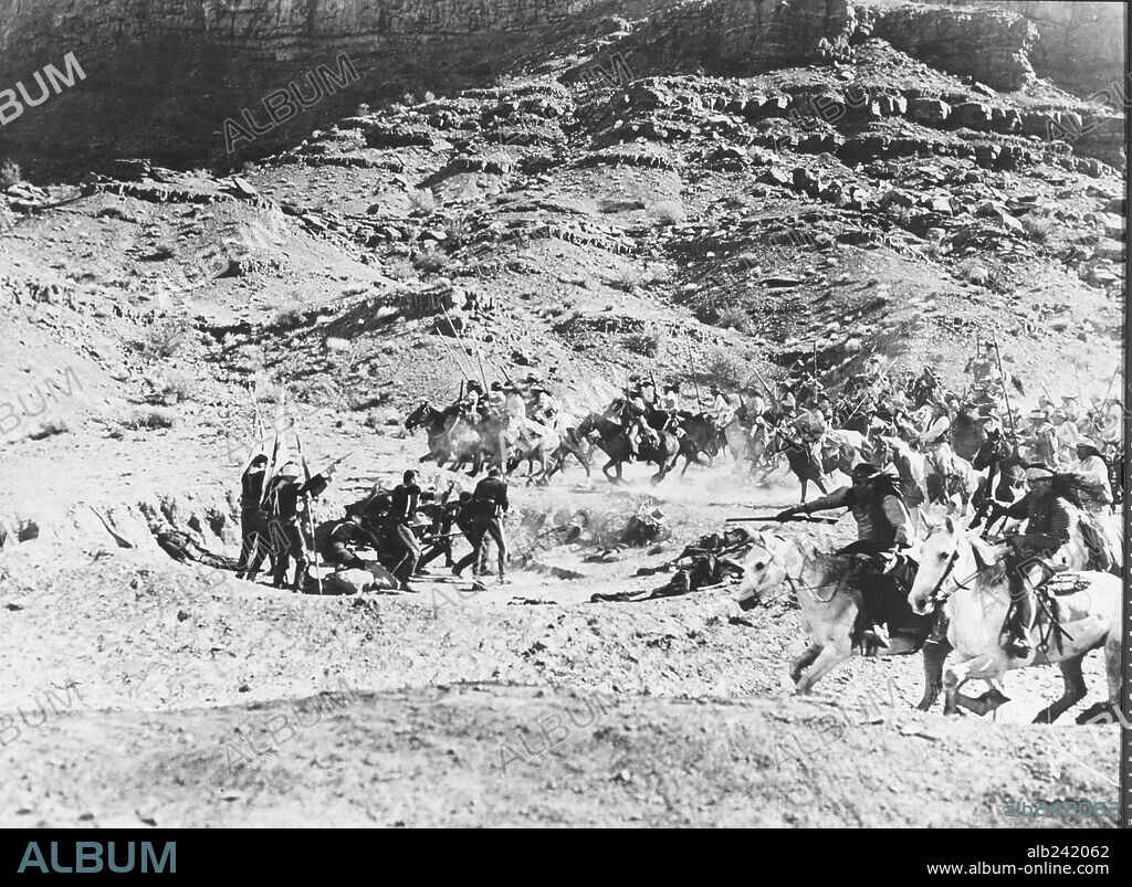 FORT APACHE, 1948, dirigida por JOHN FORD. Copyright RKO RADIO.