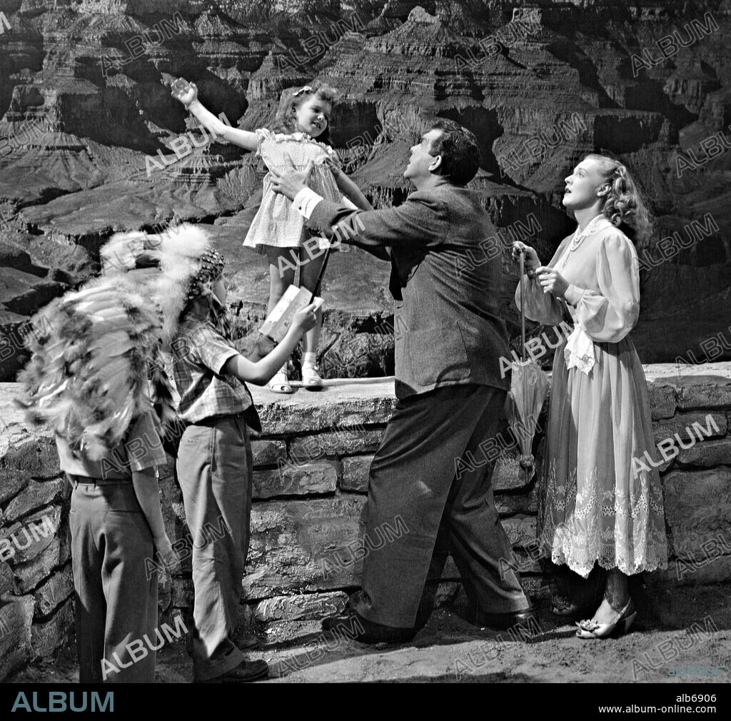 FRED MACMURRAY in FAMILY HONEYMOON, 1948, directed by CLAUDE BINYON. Copyright UNIVERSAL PICTURES.