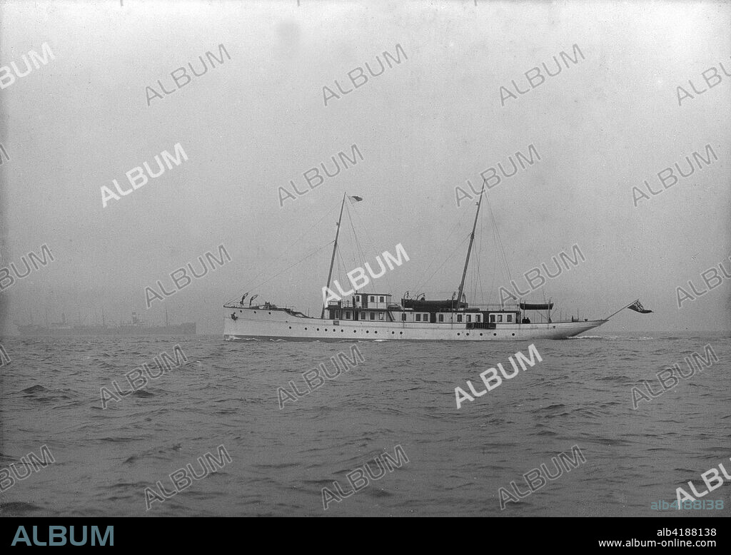 Motor yacht 'Pioneer', 1915.