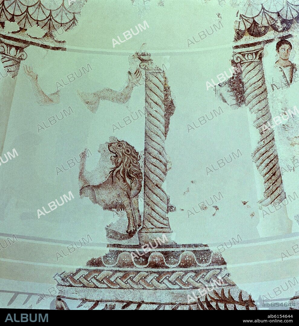 MOSAICO DE LA CUPULA DEL MAUSOLEO DE CENTCELLES - SIGLO IV.