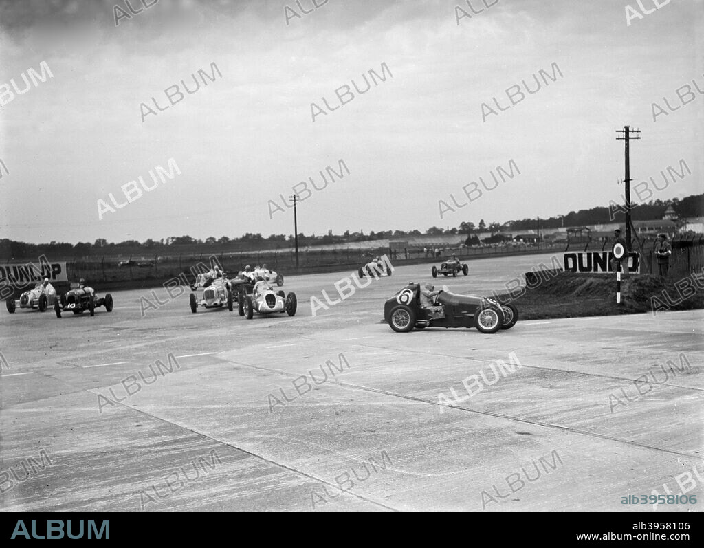 Austin 7 twin Cam. Racing single seater. 744S cc. Entry No: 6 . Centre Appleton Special Racing single seater. Entry No: 7 Driver: Appleton, R.J.W. Place: Brooklands, The Campbell Circuit.