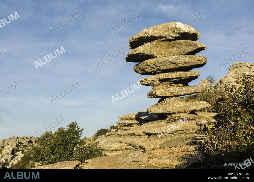 El Tornillo del Torca, monumento natural, Paraje Natural Torcal de Antequera, términos municipales de Antequera y Villanueva de la Concepción, provincia de Málaga, Andalucia, Spain.
