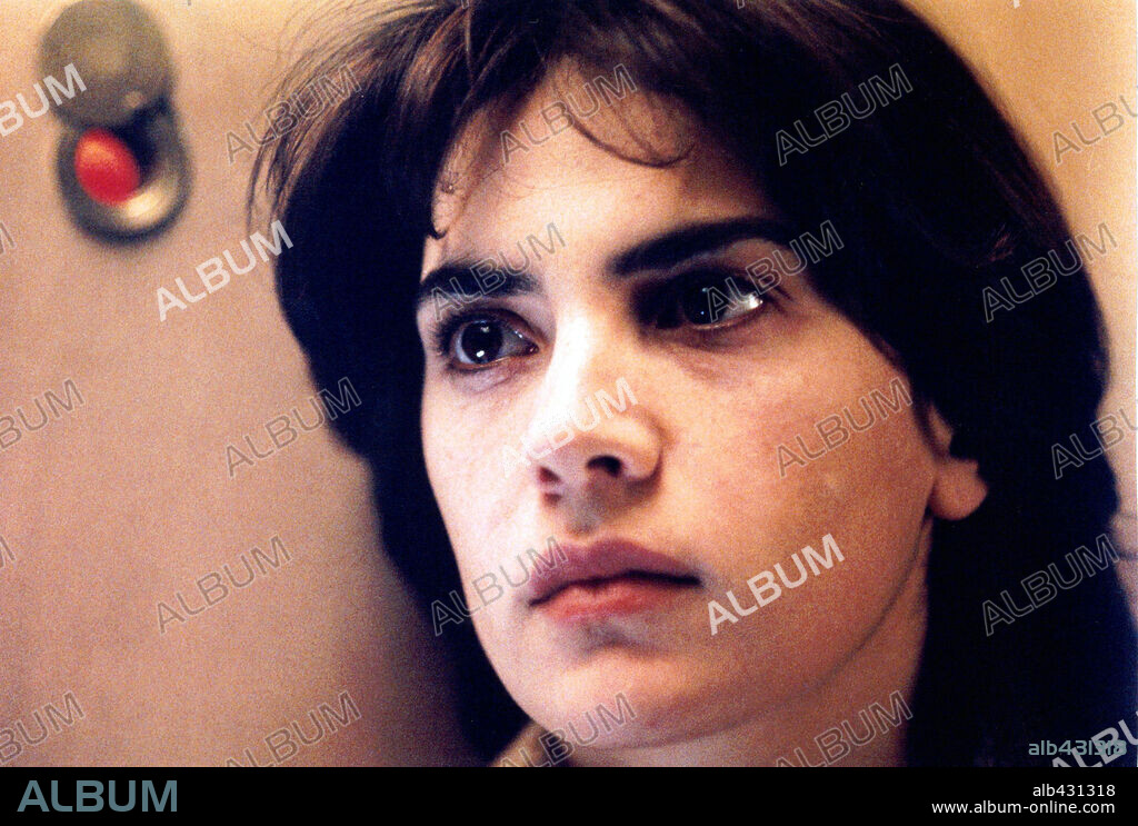 MAYA SANSA in BUONGIORNO, NOTTE, 2003, unter der Regie von MARCO BELLOCCHIO. Copyright FILMALBATROS, S.R.L./RAI CINEMAFICTION/SKY.