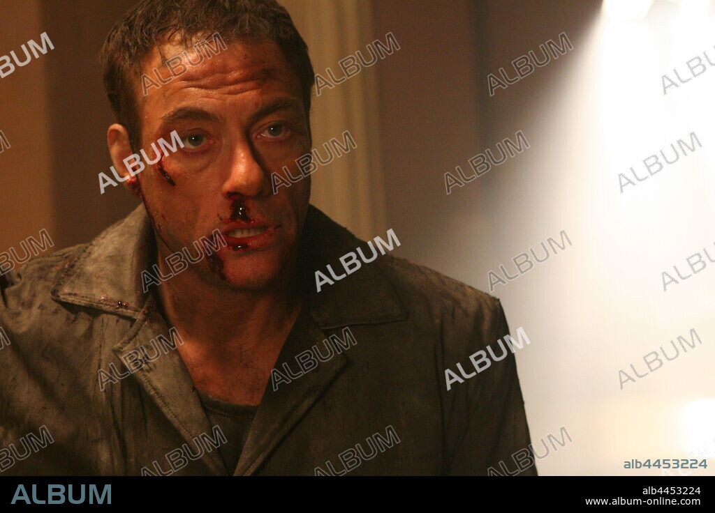 JEAN-CLAUDE VAN DAMME dans TRAFIC MORTEL, 2008 (THE SHEPHERD), réalisé par ISAAC FLORENTINE. Copyright SONY PICTURES.