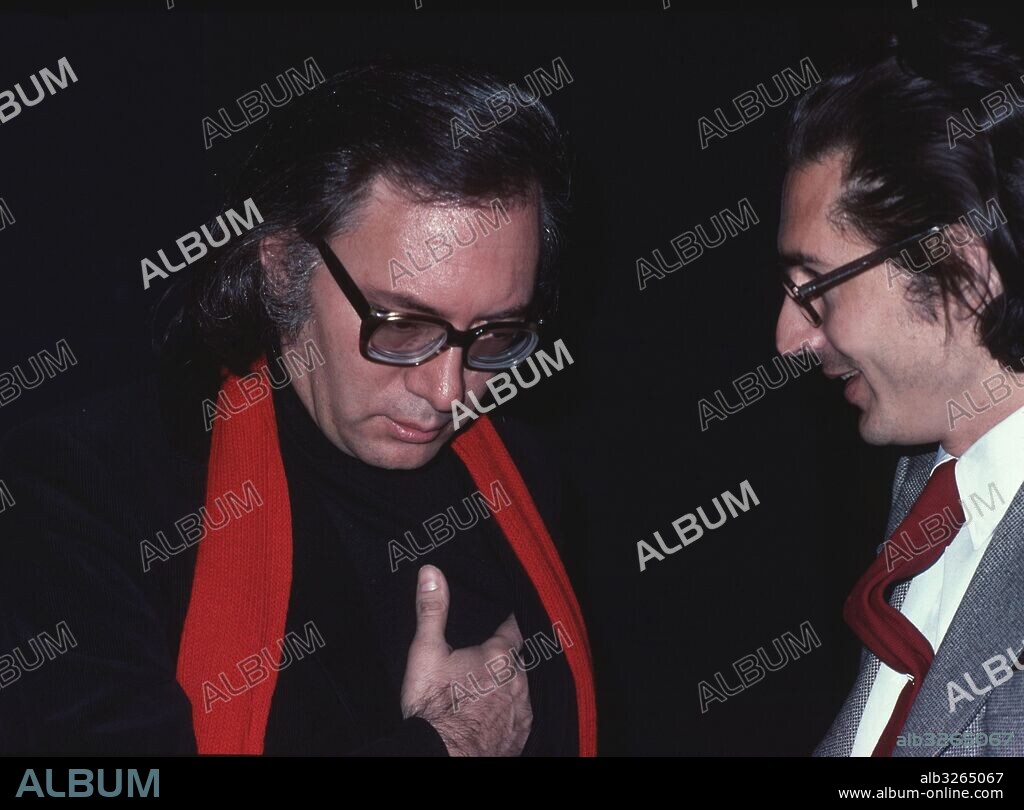 UMBRAL , FRANCISCO. ESCRITOR ESPAÑOL . MADRID. CON ANDRES AMOROS . AÑO 1980.
