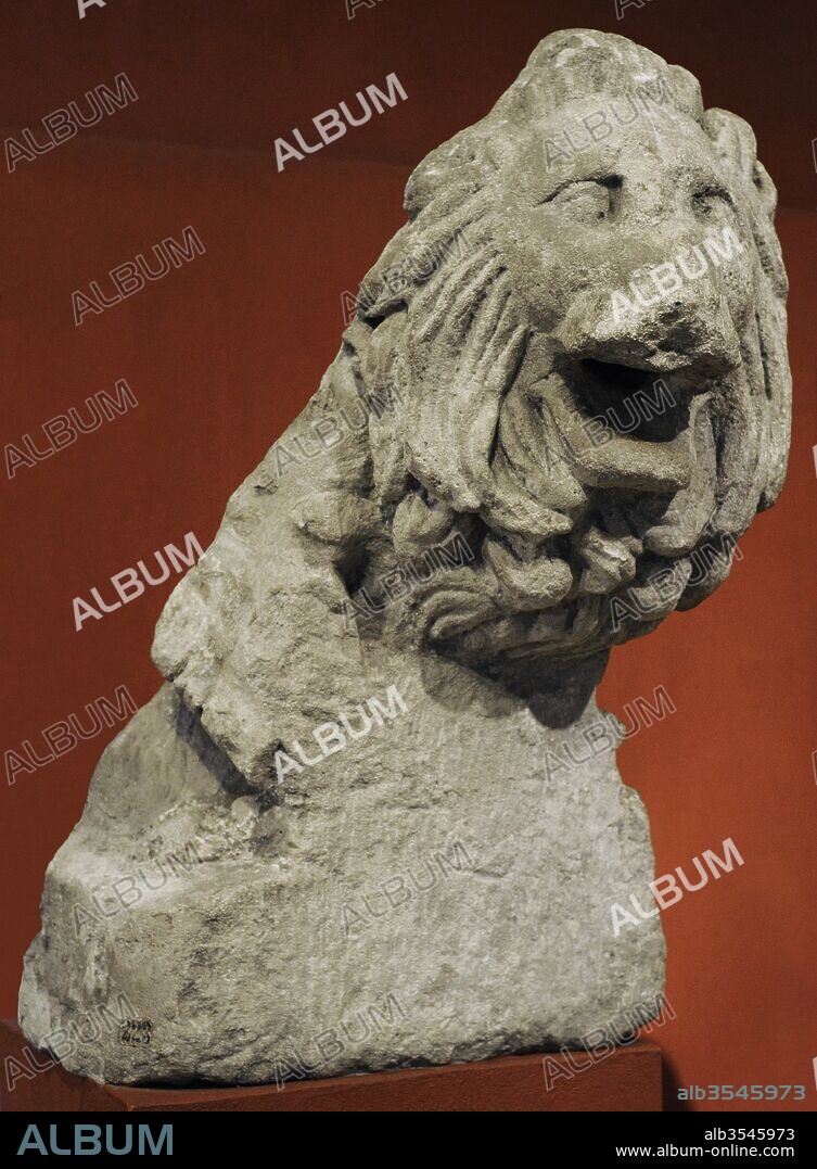 Fragmento de un león, perteneciente probablemente al alero de un tejado o a una estela funeraria. Procedente de Colonia, Alemania. Museo Romano-Germánico. Colonia. Alemania.