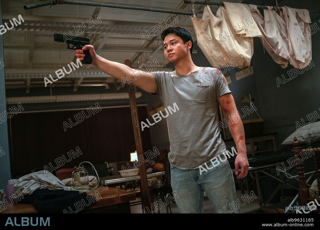 RICKY HE en FROM (2022), dirigida por BRAD TURNER, JACK BENDER y JEFF RENFROE. Copyright Epix.