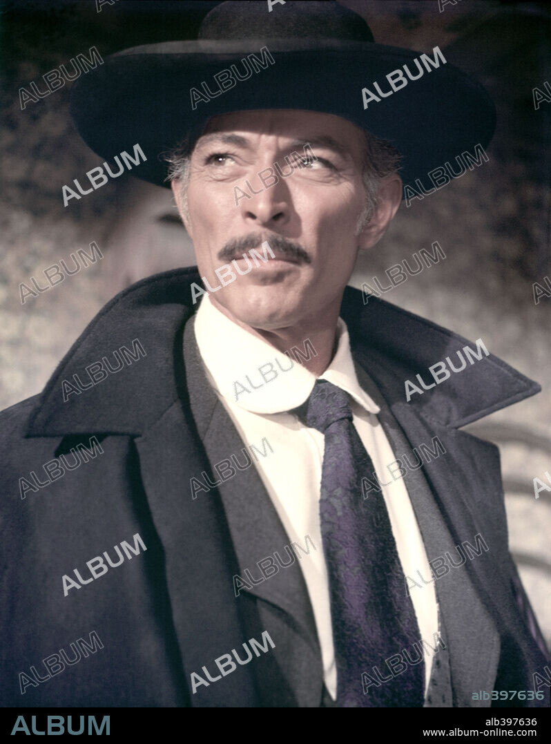 LEE VAN CLEEF in SABATA, 1969, directed by GIANFRANCO PAROLINI. Copyright UNITED ARTISTS.