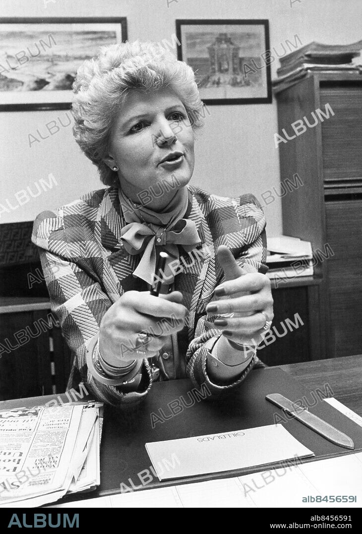 GÖTEBORG 1980-12-25. Gudrun Malmqvist, vd för klädföretaget Gillblads i Göteborg. Malmqvist blev sedermera inköpsdirektör och vice vd för NK i Stockholm.. Foto: Jan Delden / EXP / TT / Kod: 10. **AFTONBLADET OUT**.