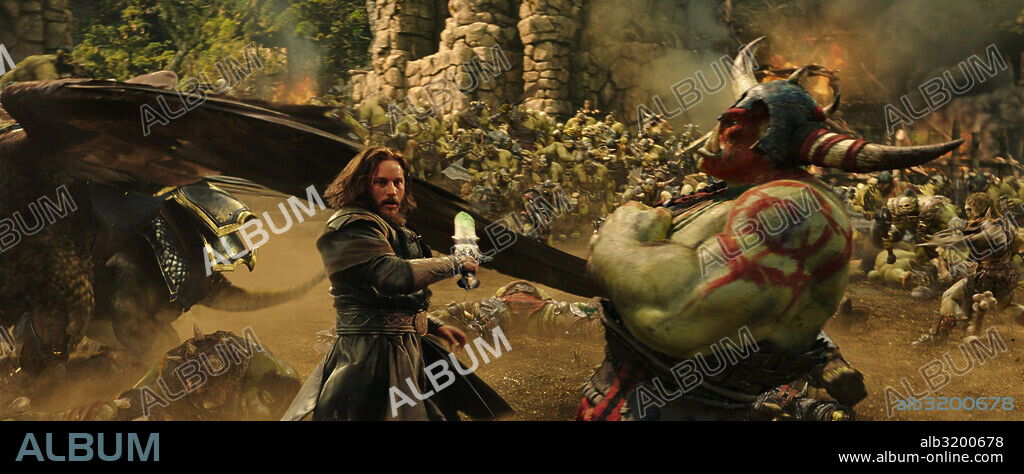 TRAVIS FIMMEL in WARCRAFT, 2016, directed by DUNCAN JONES. Copyright ATLAS ENTERTAINMENT/LEGENDARY PIC/BLIZZARD ENT/UNIVERSAL PIC.