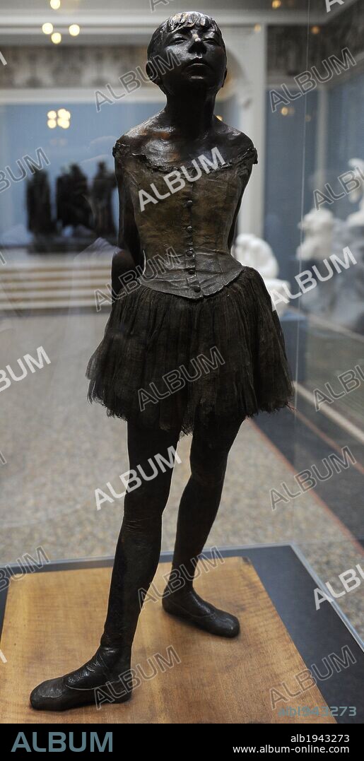 ARTE S. XIX. FRANCIA. EDGAR DEGAS (1834-1917). Pintor y escultor francés impresionista. "LA PEQUEÑA BAILARINA DE 14 AÑOS", (1879-1881). Museo Carlsberg Glyptotek. Copenhague. Dinamarca. Norte Europa.