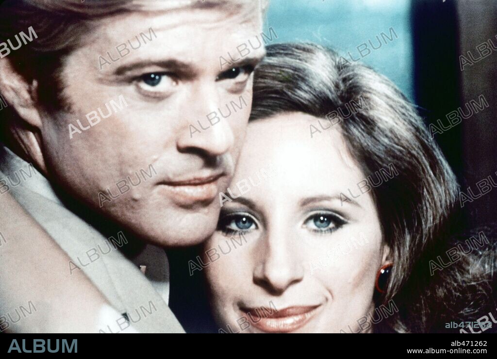 BARBRA STREISAND y ROBERT REDFORD en TAL COMO ÉRAMOS, 1973 (THE WAY WE WERE), dirigida por SYDNEY POLLACK. Copyright COLUMBIA PICTURES.
