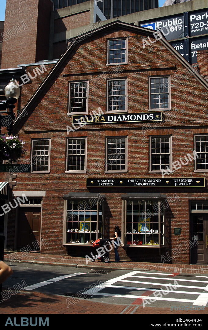 United States. Boston. Old Corner Bookstore, built in 1718 by Thomas Crease. Massachusetts.