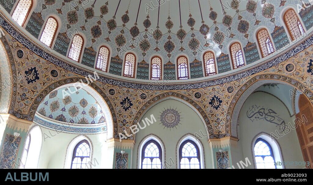 Taza Pir Mosque, Baku, Azerbaijan. Construction began in 1905 and was finished by 1914. The idea for the mosque as well as its financing was provided by a female Azeri philanthropist, Nabat Khanum Ashurbeyov (Ashurbeyli).