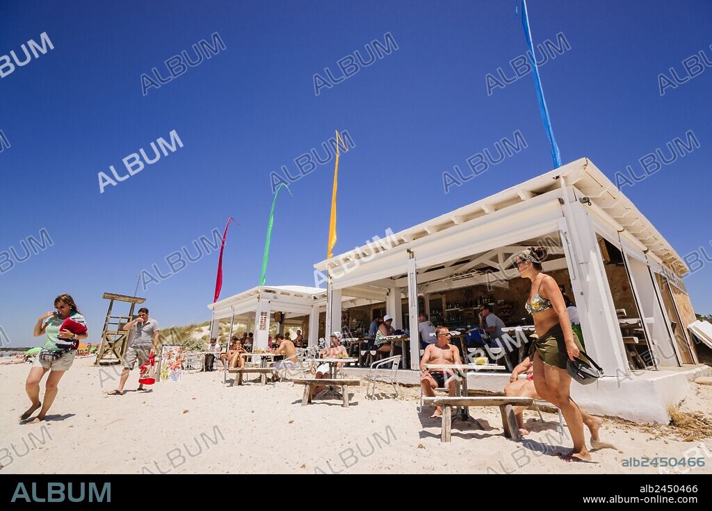 Chiringuito El Ultimo Paraiso - El Chiringito Del Medio- ,Es Trenc beach. Mallorca. Islas Baleares. Spain.
