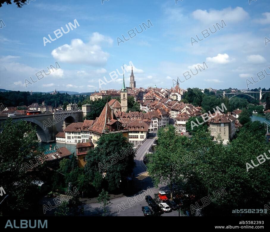 Bern / Altstadt von Osten © Florian Monheim 9 × 12 cm/4 × 5''.