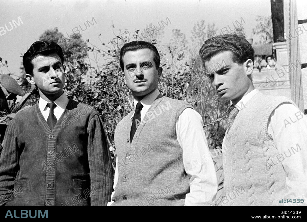 José Agustín, Juan y Luis Goytisolo, 1954.