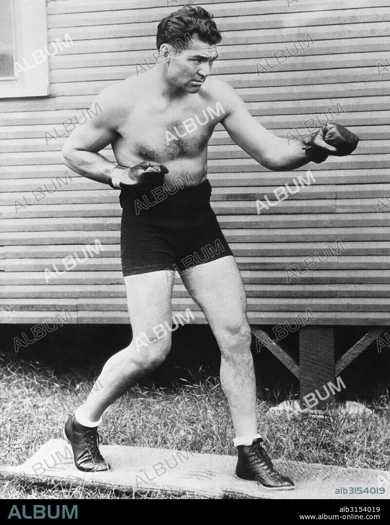 United States:  c. 1926 Heavyweight champion boxer Jack Dempsey.