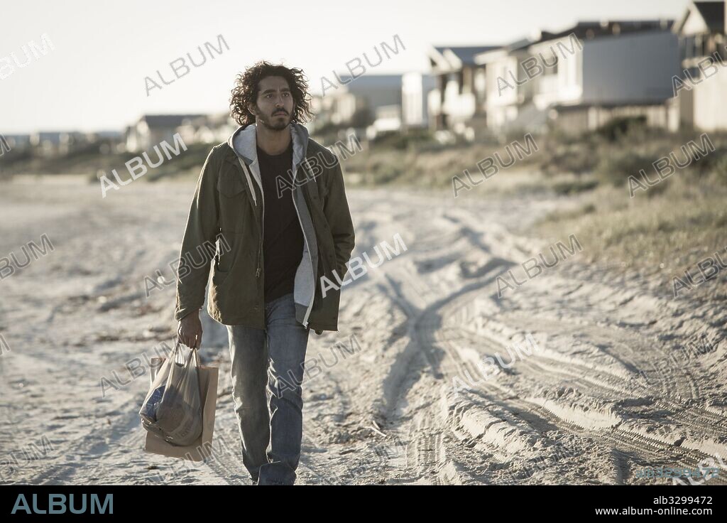 DEV PATEL en LION, 2016, dirigida por GARTH DAVIS. Copyright SEE-SAW FILMS/AQUARIUS FILMS/SCREEN AUSTRALIA/SUNSTAR ENT.