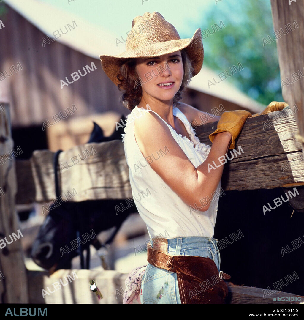 SALLY FIELD in DIE ZWEITE WAHL - EINE ROMANZE, 1985 (MURPHY'S ROMANCE), unter der Regie von MARTIN RITT. Copyright COLUMBIA PICTURES.