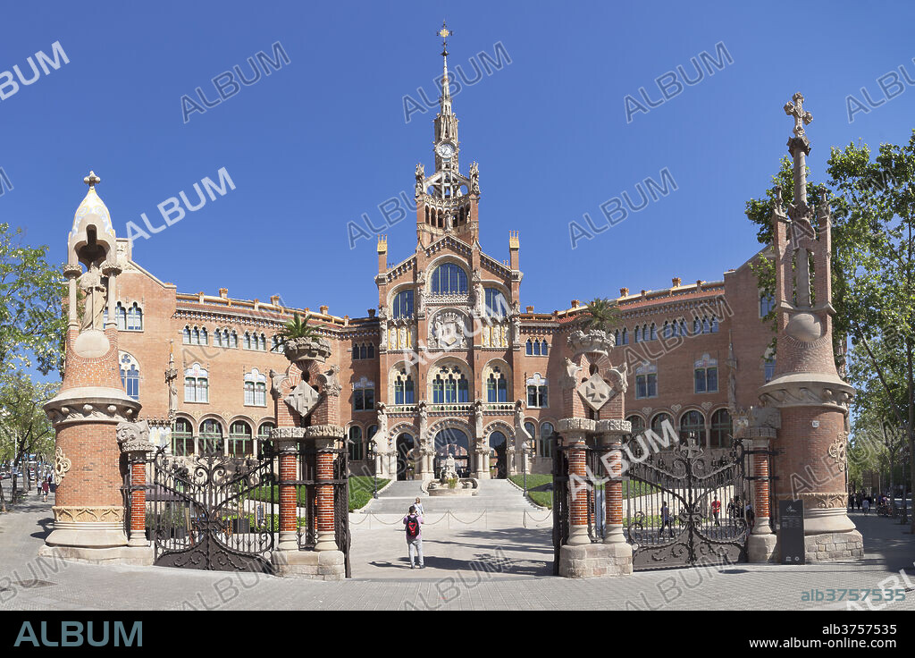 Sant Pau Hospital, Lluis Domenech i Montaner, UNESCO World Heritage Site, Modernisme, Barcelona, Catalonia, Spain, Europe.
