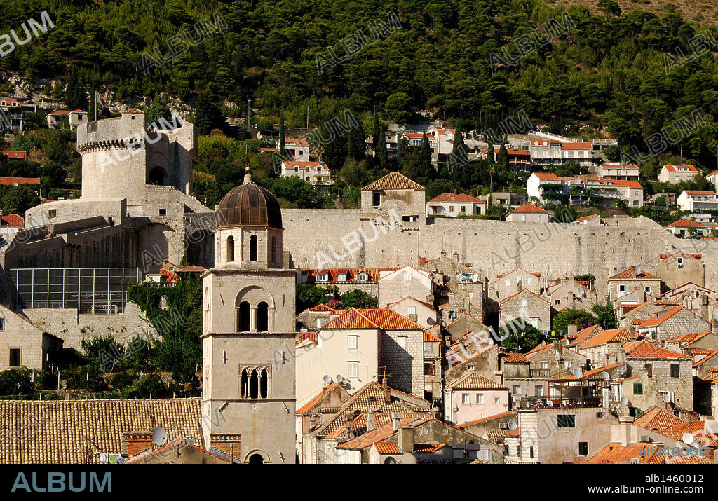 CROACIA. DUBROVNIK. Vista del barrio medieval. En 1979 la ciudad antigua fue declarada Patrimonio de la Humanidad por la Unesco.