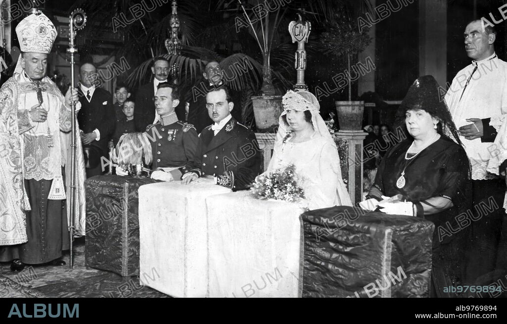 May 30, 1922. Madrid. In the church of San Ginés. Wedding of Miss Concepción Raventos with Mr. Luis Sanguino, Verified yesterday.