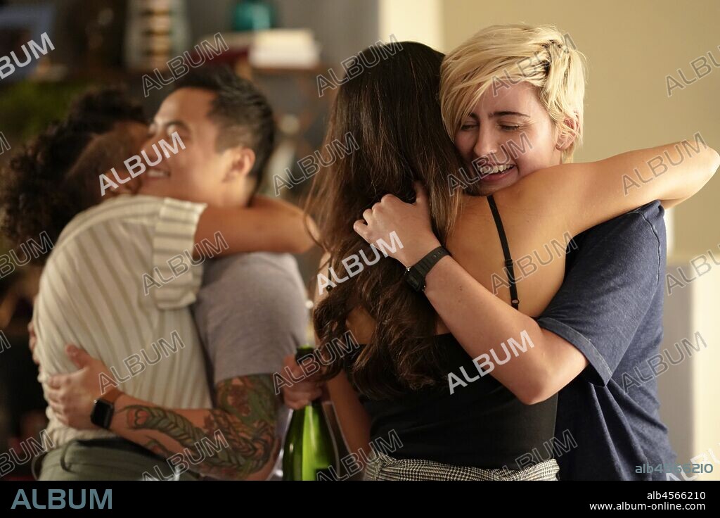 JAQUELINE TOBONI, LEO SHENG y ROSANNY ZAYAS en L: GENERACION Q, 2019 (L WORD: THE L WORD: GENERATION Q). Copyright SHOWTIME.