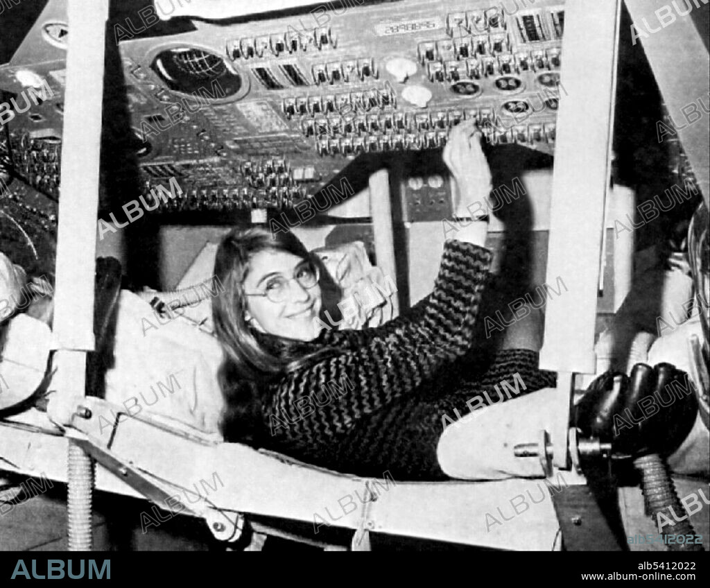 Hamilton during her time as lead Apollo flight software designer. Margaret Heafield Hamilton (born August 17, 1936) is an American computer scientist, systems engineer, and business owner. In 2016, she was awarded the Presidential Medal of Freedom by President Obama for her work leading the development of on-board flight software for NASA's Apollo Moon missions.