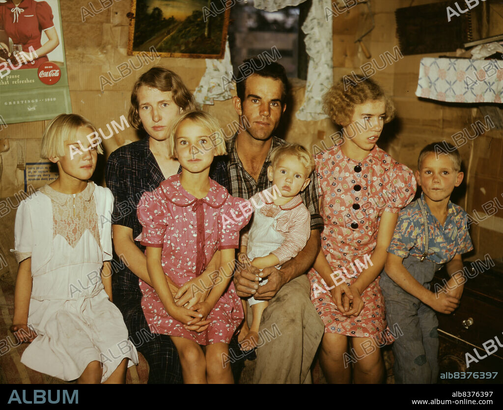 RUSSELL LEE. Jack Whinery and his family, homesteaders, Pie Town, New Mexico.