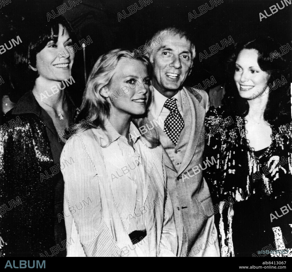 AARON SPELLING, CHERYL LADD, JACLYN SMITH and KATE JACKSON. CHARLIE'S ANGELS.Kate Jackson with Jaclyn Smith , Cheryl Ladd and Aaron Spelling at a premiere party of The Users at MGM Studios 1978.Supplied by Photos, inc.(Credit Image: © Globe Photos/ZUMA Wire).